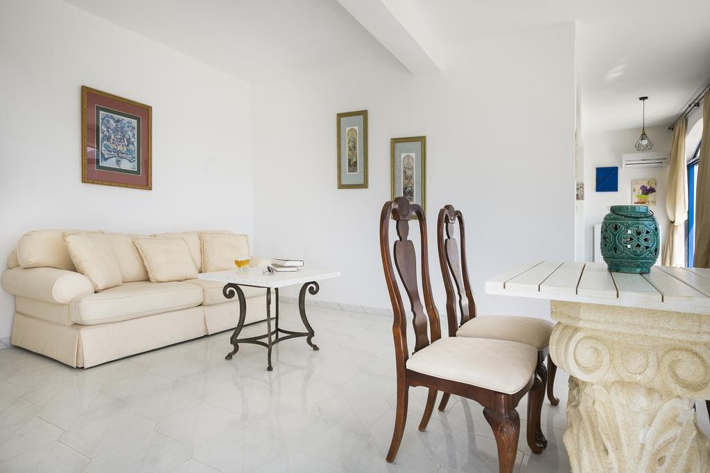 Villa Afrodite Mousata Екстериор снимка
